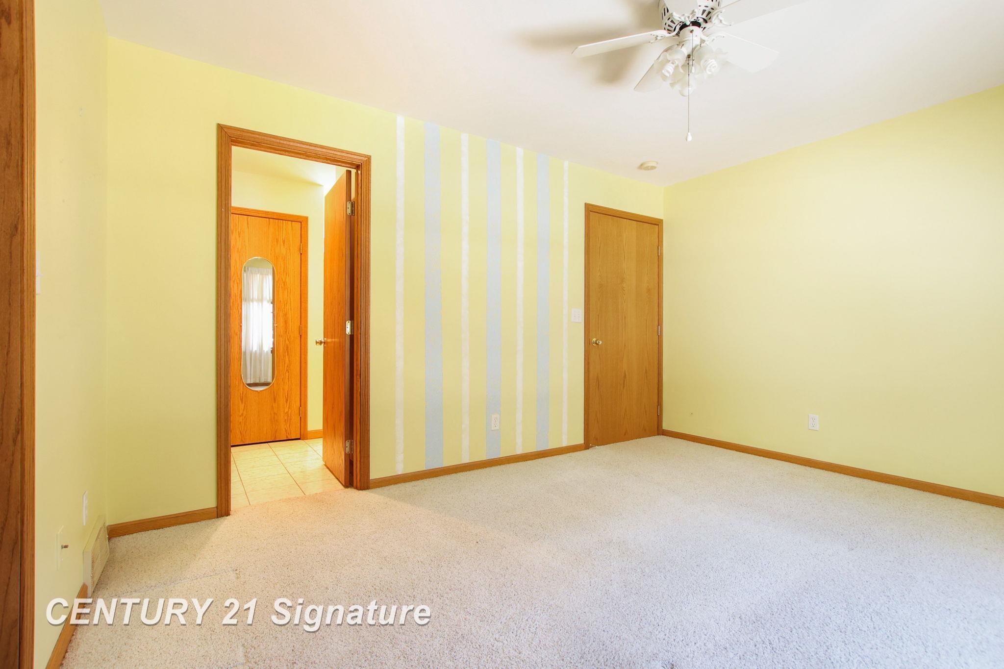 8221 Midland Road, Unit 8221 4 Freeland, MI 48623 - Photo 20 of 46 Gallery Image 20