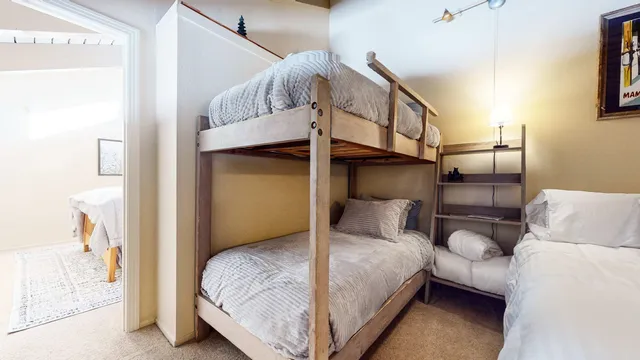 $712,000 | 248 Mammoth Slopes Drive, Unit 9, Mammoth Lakes, CA 93546