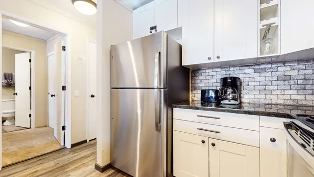 $712,000 | 248 Mammoth Slopes Drive, Unit 9, Mammoth Lakes, CA 93546