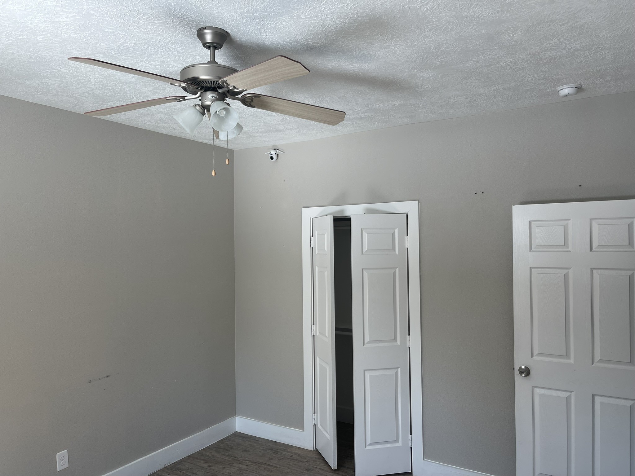 5829 Hartwick Road Houston, TX 77016 - Photo 13 of 47