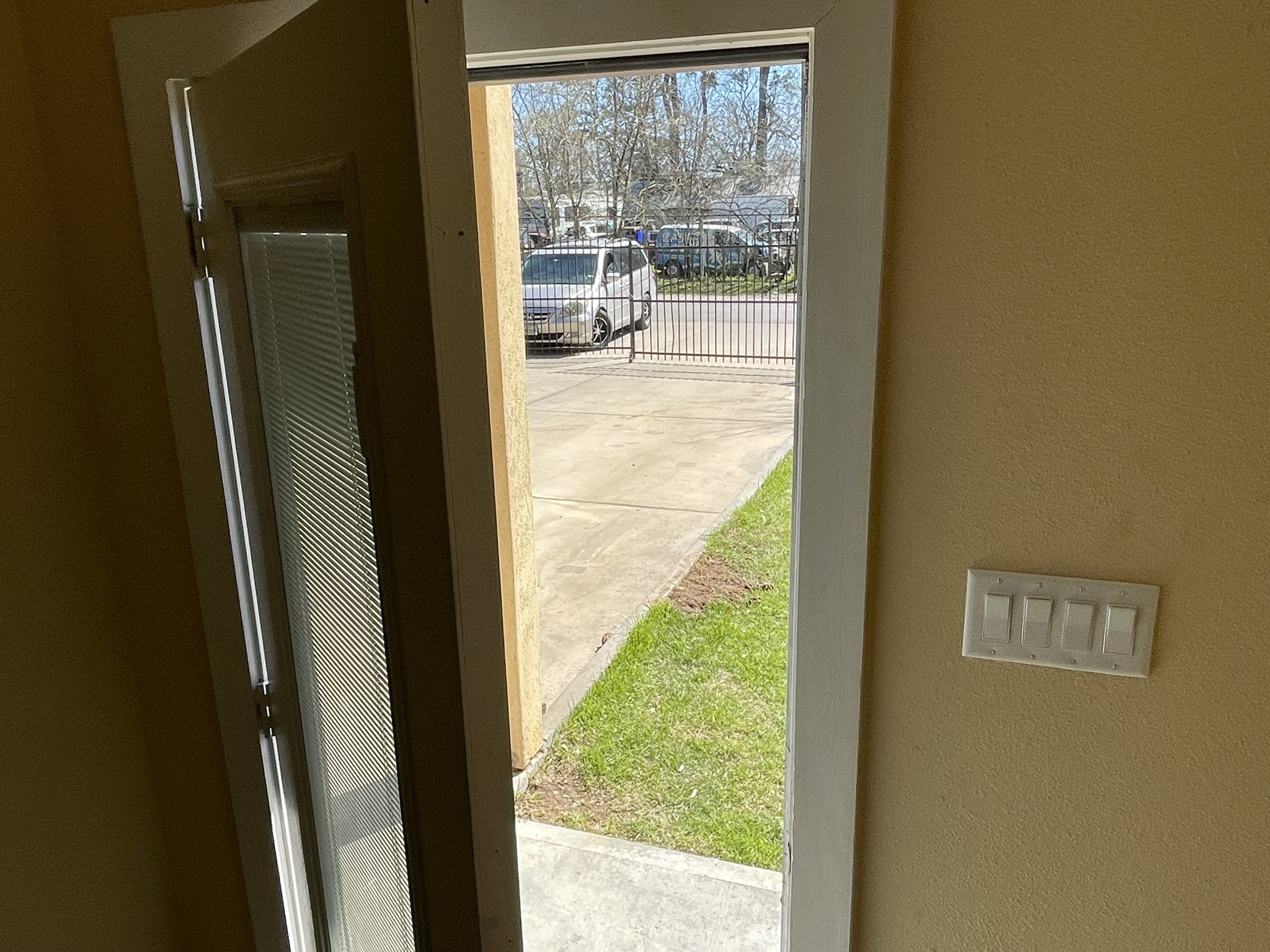 5829 Hartwick Road Houston, TX 77016 - Photo 18 of 47 a view of an outdoor space and a window