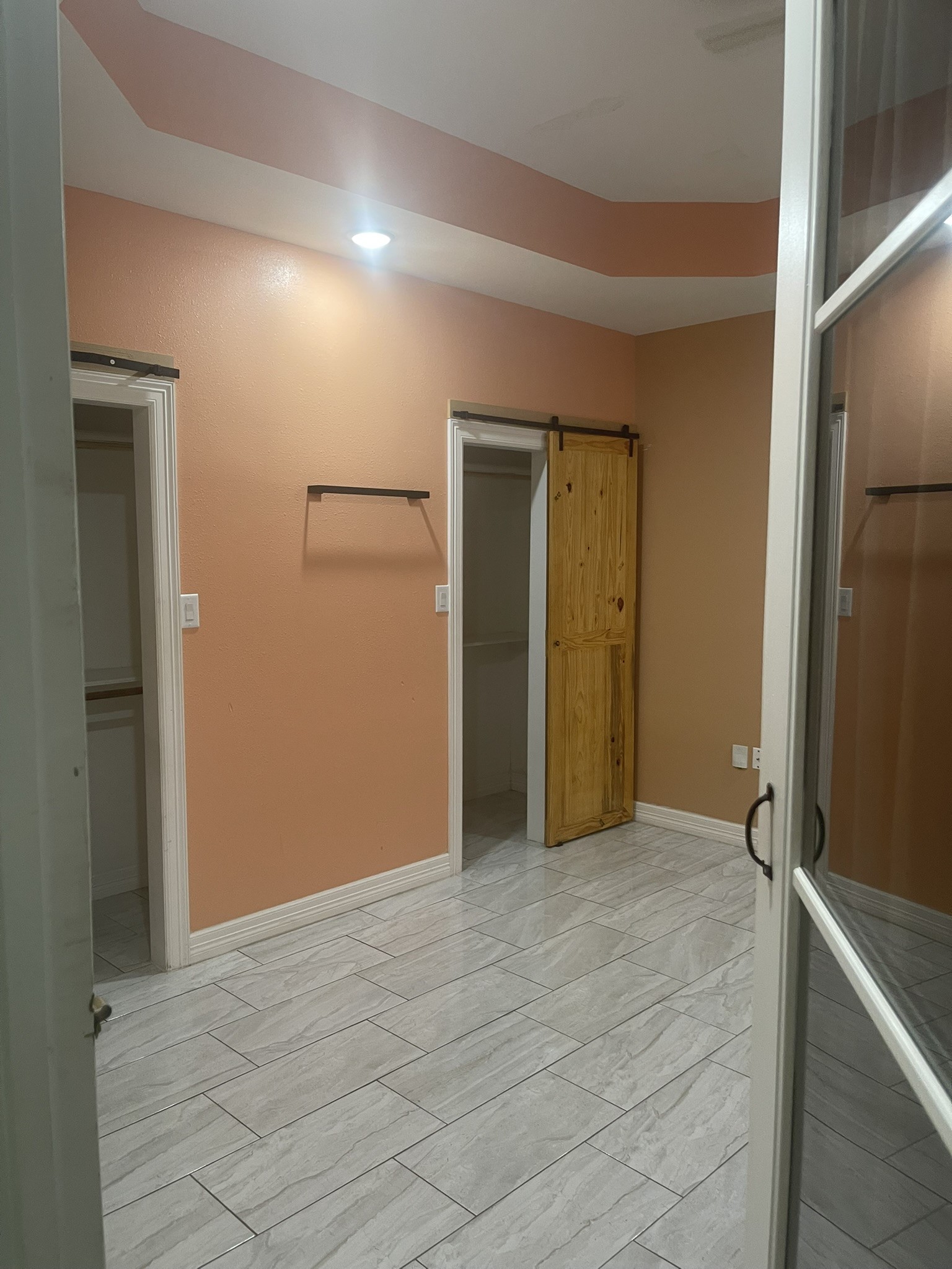 5829 Hartwick Road Houston, TX 77016 - Photo 35 of 47 a view of an empty room