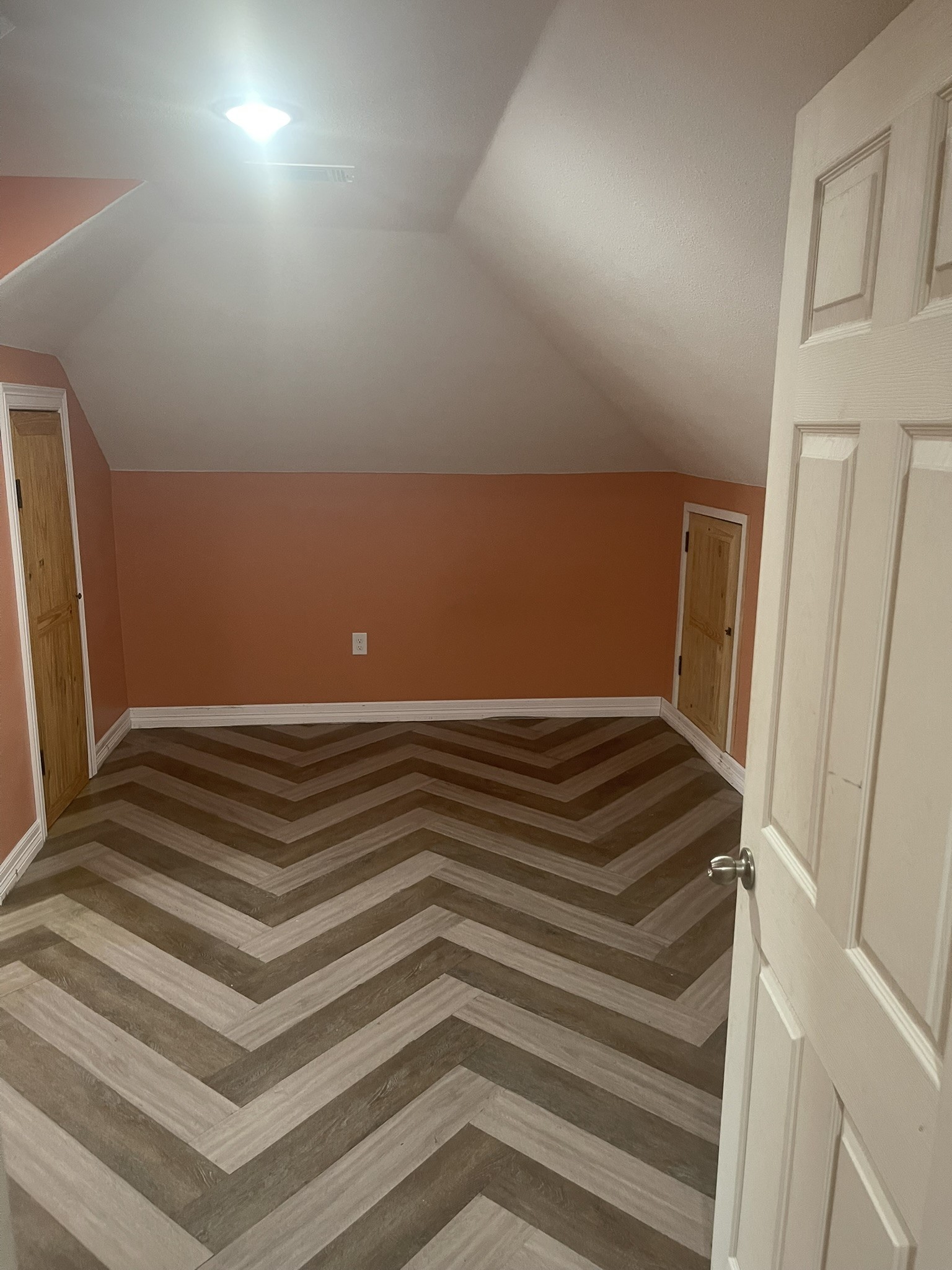 5829 Hartwick Road Houston, TX 77016 - Photo 42 of 47 a view of entryway