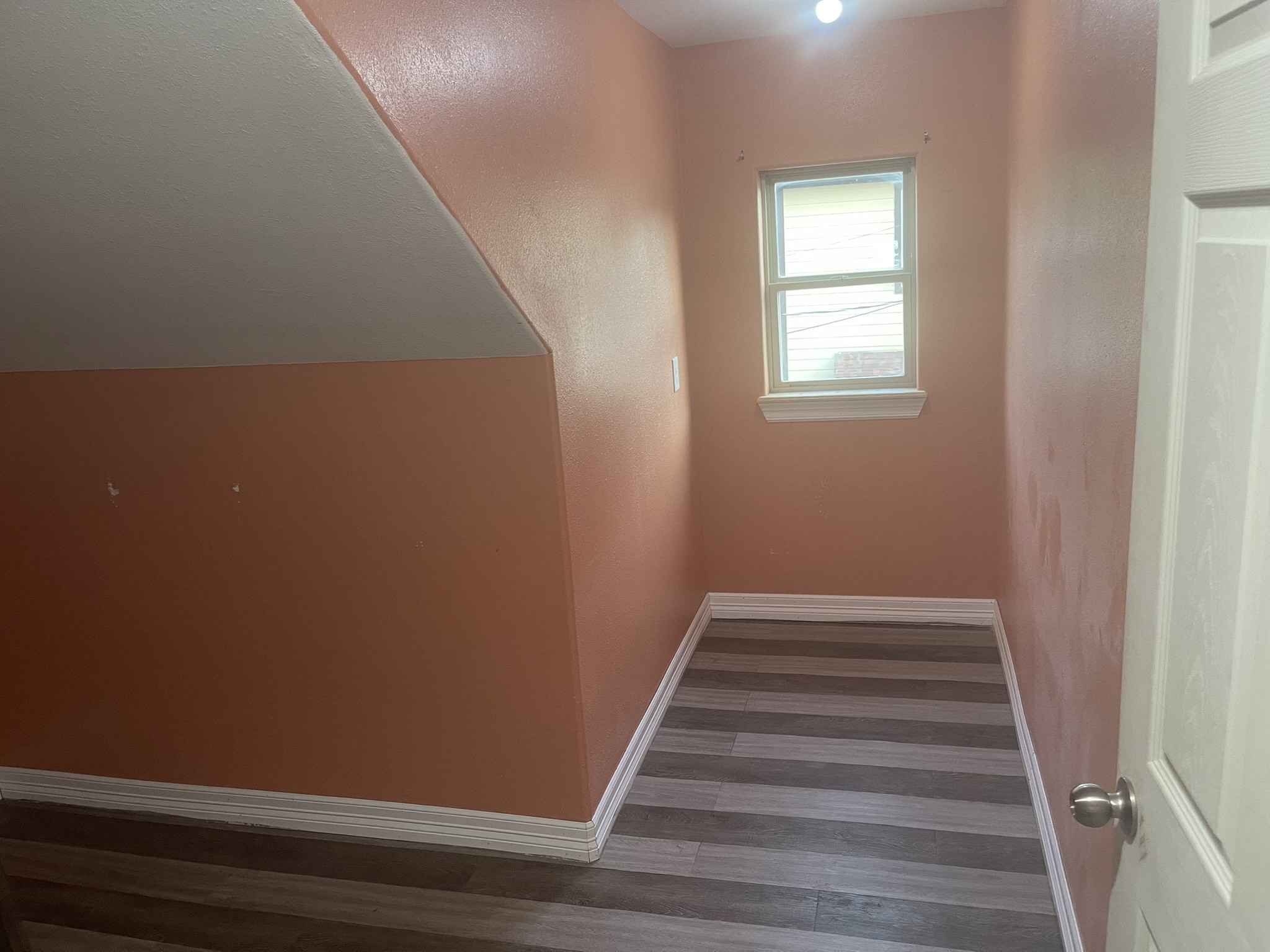 5829 Hartwick Road Houston, TX 77016 - Photo 44 of 47 a view of entryway