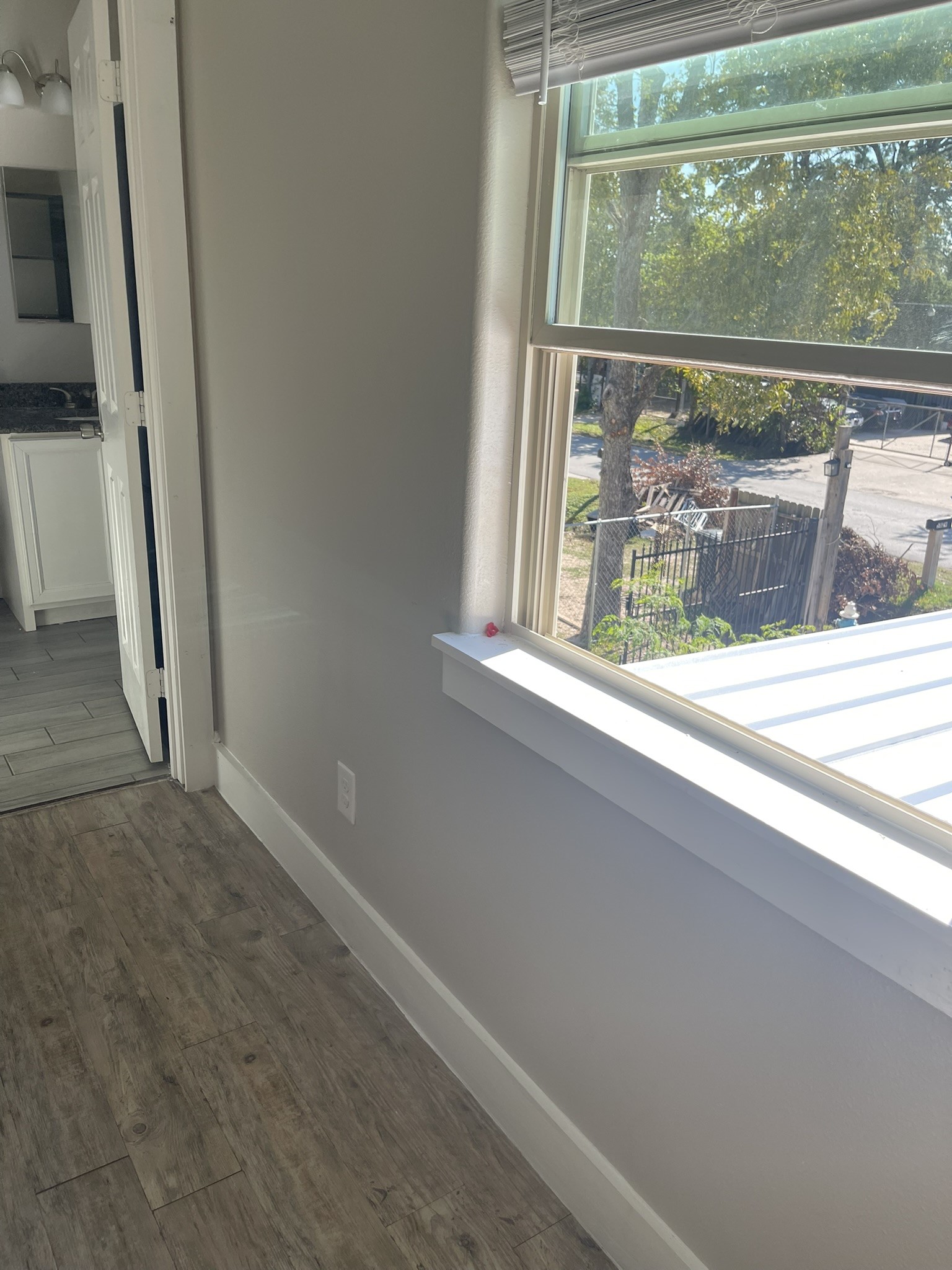 5829 Hartwick Road Houston, TX 77016 - Photo 10 of 47 a view of a window in a room