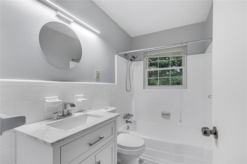 2726 Hollywood Drive Decatur, GA 30033 - Photo 8 of 10 Gallery Image 8