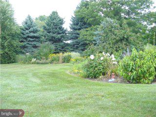 112 Stout Road Ambler, PA 19002 - Photo 3 of 4 Gallery Image 3