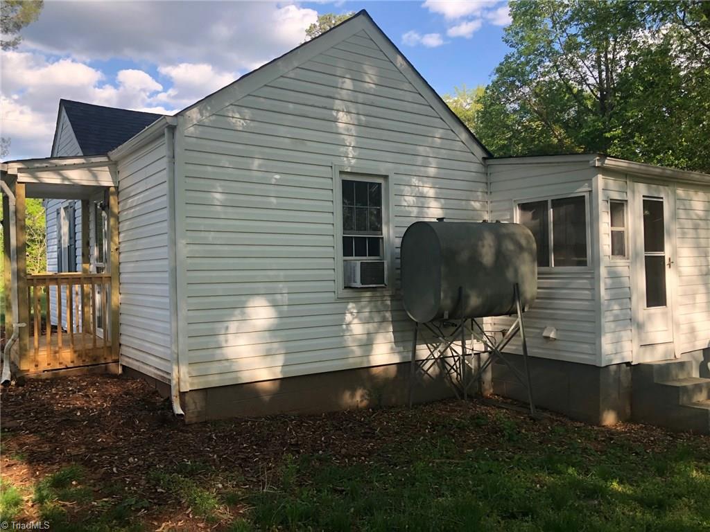 150 Stonewood Road Elkin, NC 28621 - Photo 3 of 3 Gallery Image 3