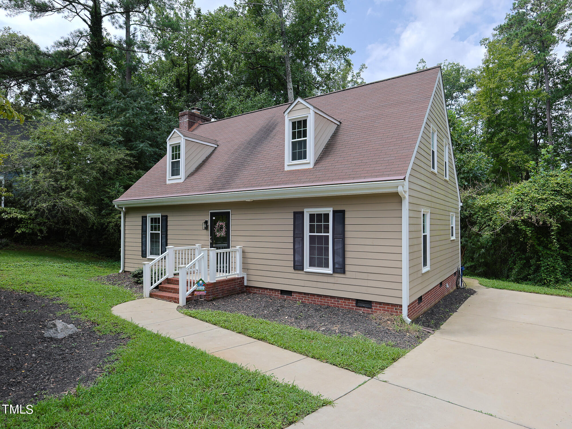 5701 Setter Circle Raleigh, NC 27609 - Photo 1 of 39 001