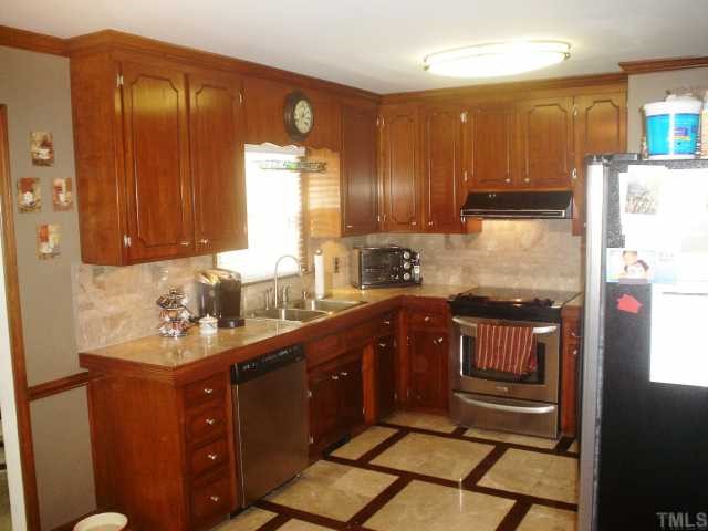2113 Howson Road Raleigh, NC 27603 - Photo 4 of 12