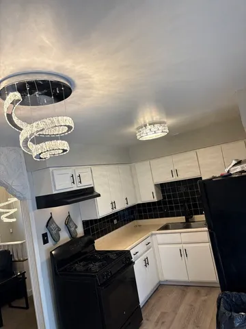 $232,000 | 2422 222nd Street, Sauk Village, IL 60411