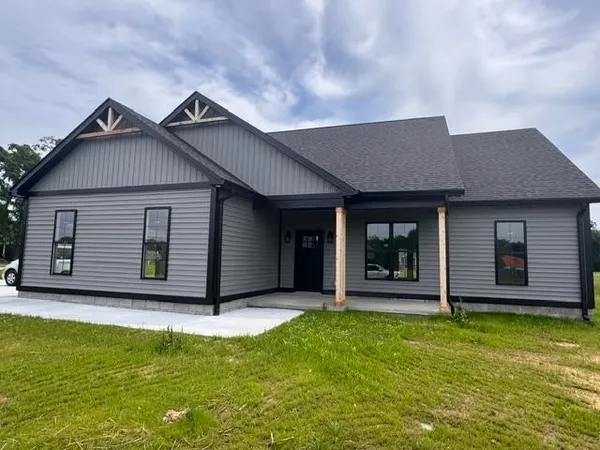 $319,900 | 397 Dalton Way, Smiths Grove, KY 42171
