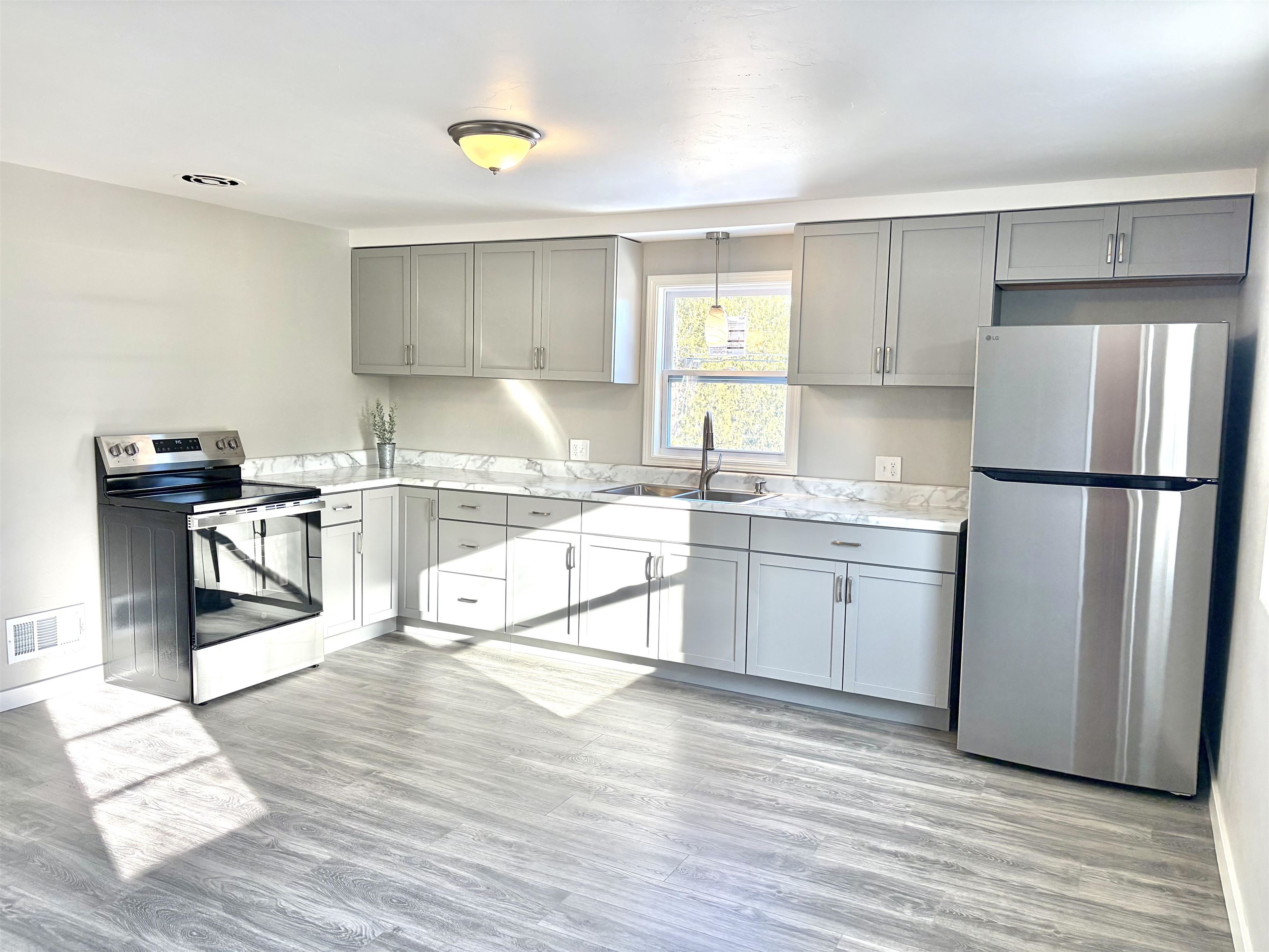 338 River Drive Appleton, WI 54915 - Photo 22 of 32