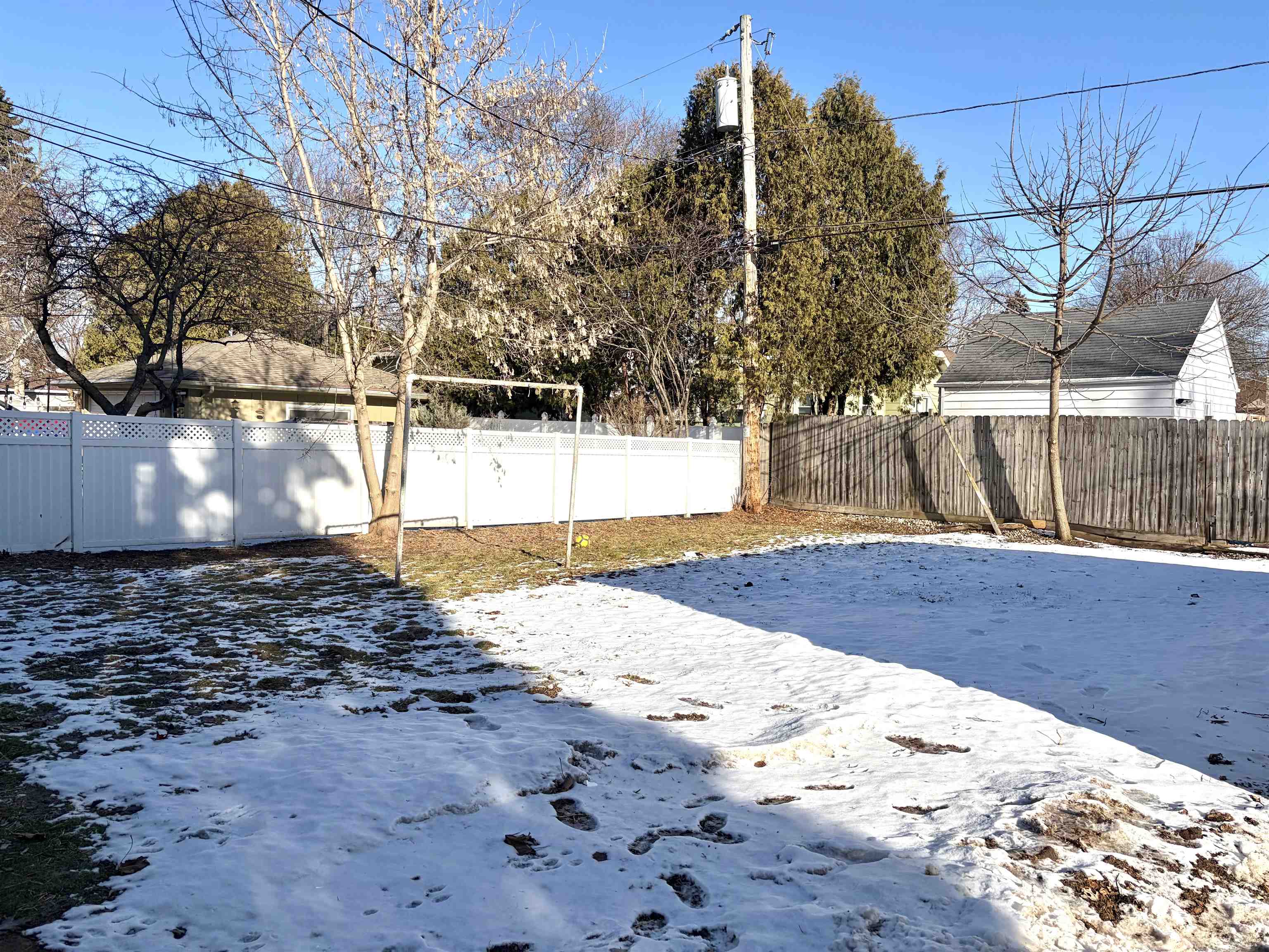 338 River Drive Appleton, WI 54915 - Photo 4 of 32