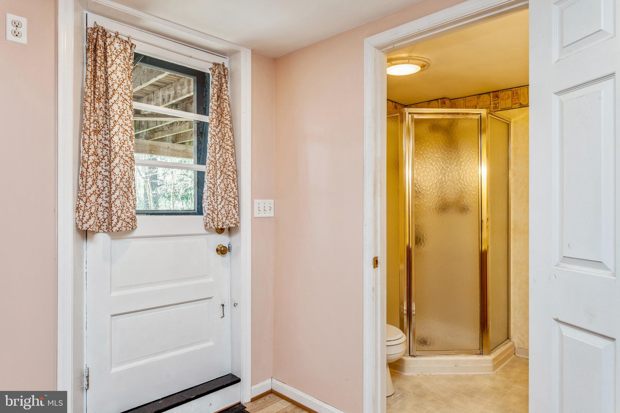 809 Eton Road Towson, MD 21204 - Photo 35 of 45 Lower Level Full Bath