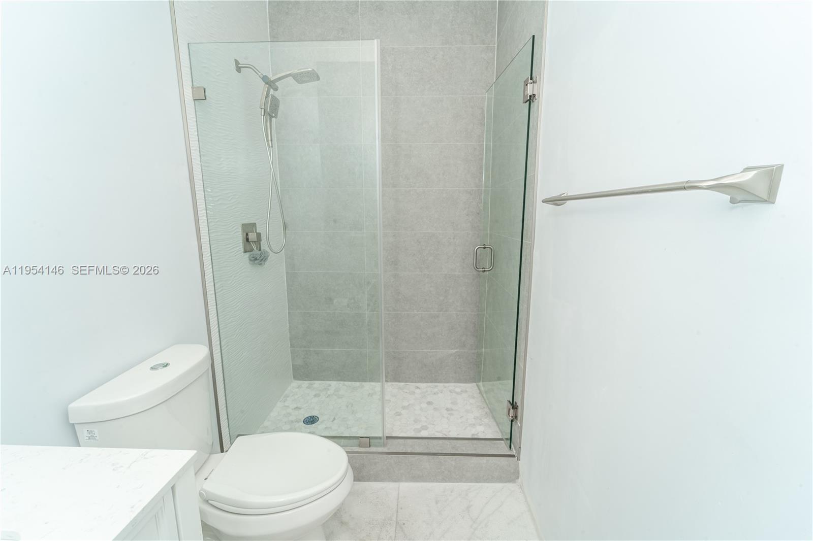 19441 Northwest 59th Place Hialeah, FL 33015 - Photo 26 of 30