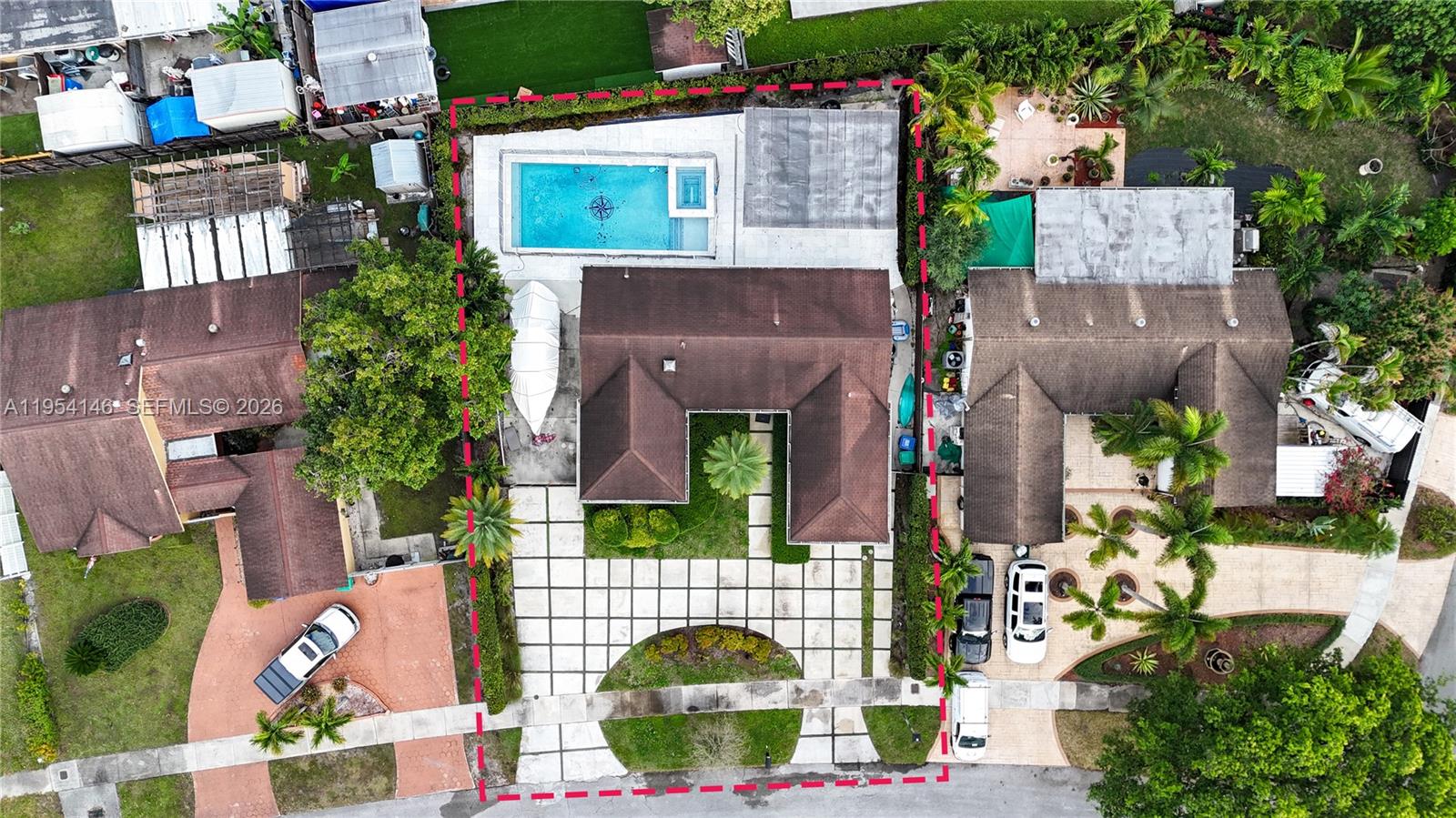 19441 Northwest 59th Place Hialeah, FL 33015 - Photo 5 of 30