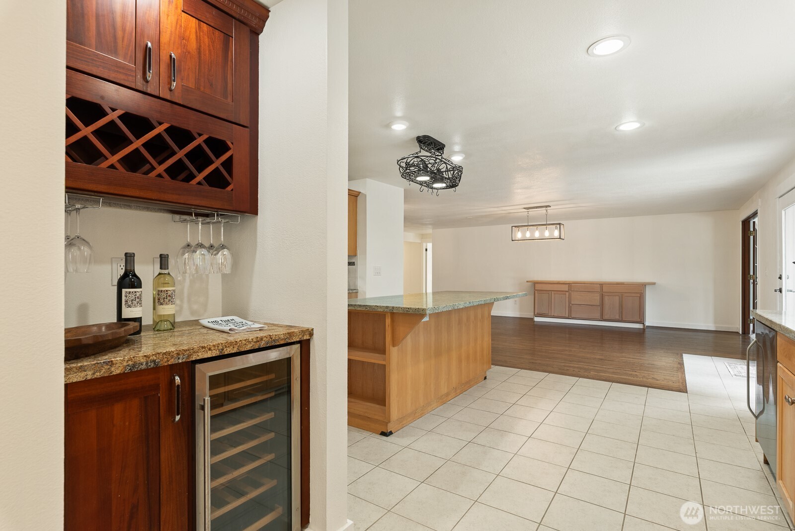 11084 Whistle Lake Road Anacortes, WA 98221 - Photo 11 of 40 Gallery Image 11
