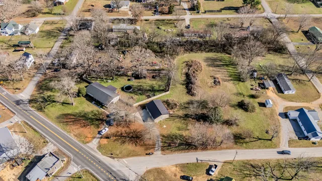 $485,000 | 1508 Turnpike, Summertown, TN 38483