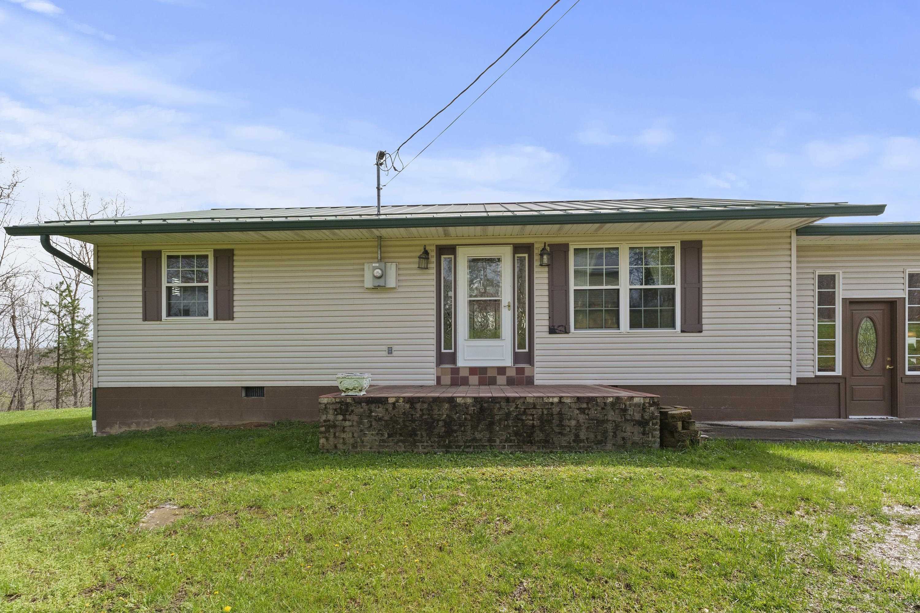 405 Broadleaf Road Louisa, KY 41230 - Photo 35 of 38