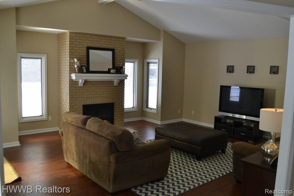 1545 Lomas Verdes Rochester Hills, MI 48306 - Photo 20 of 49