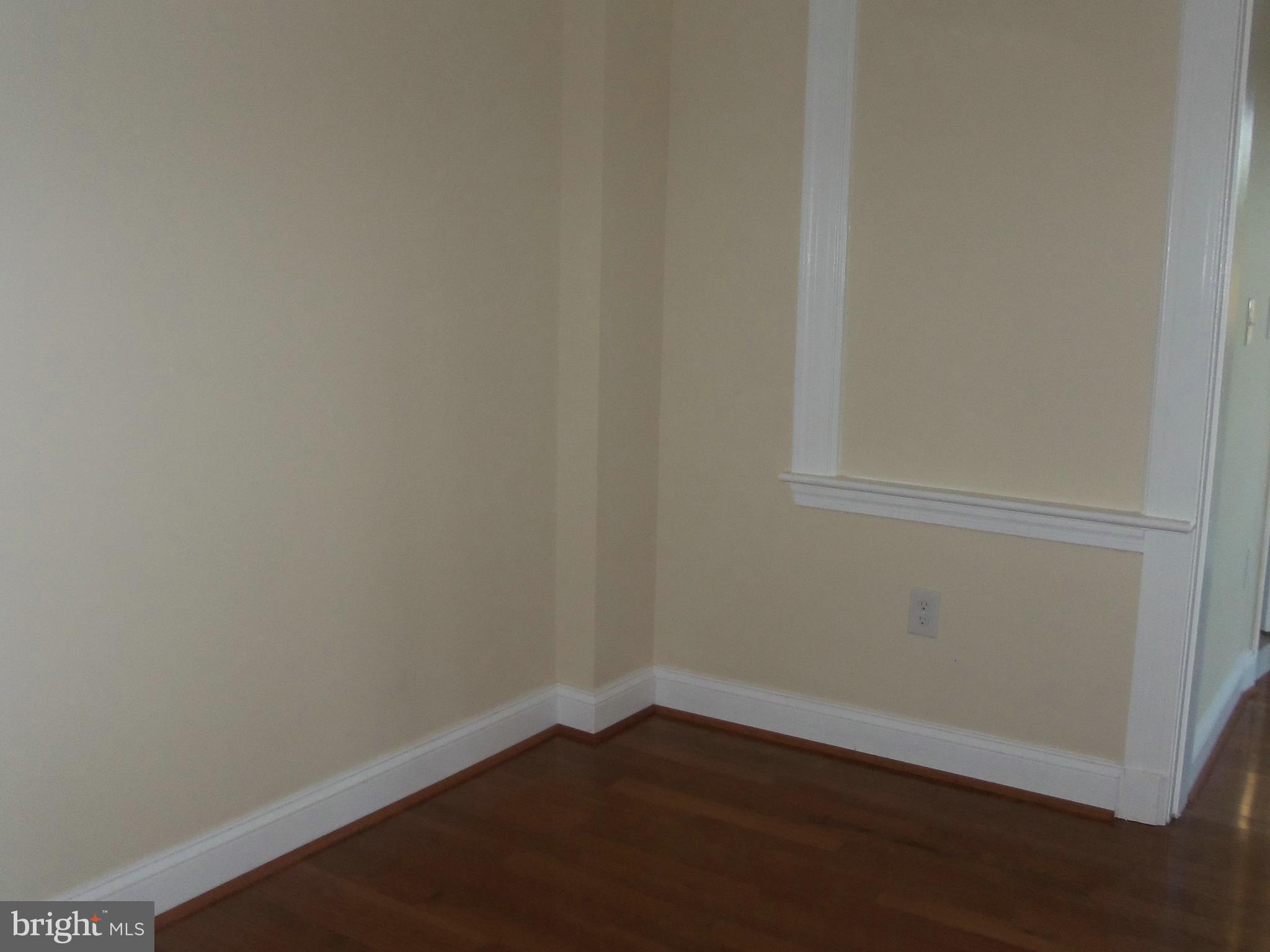 1401 Ridge Place Southeast Washington, DC 20020 - Photo 18 of 23 Master Bedroom Separate Sitting Room