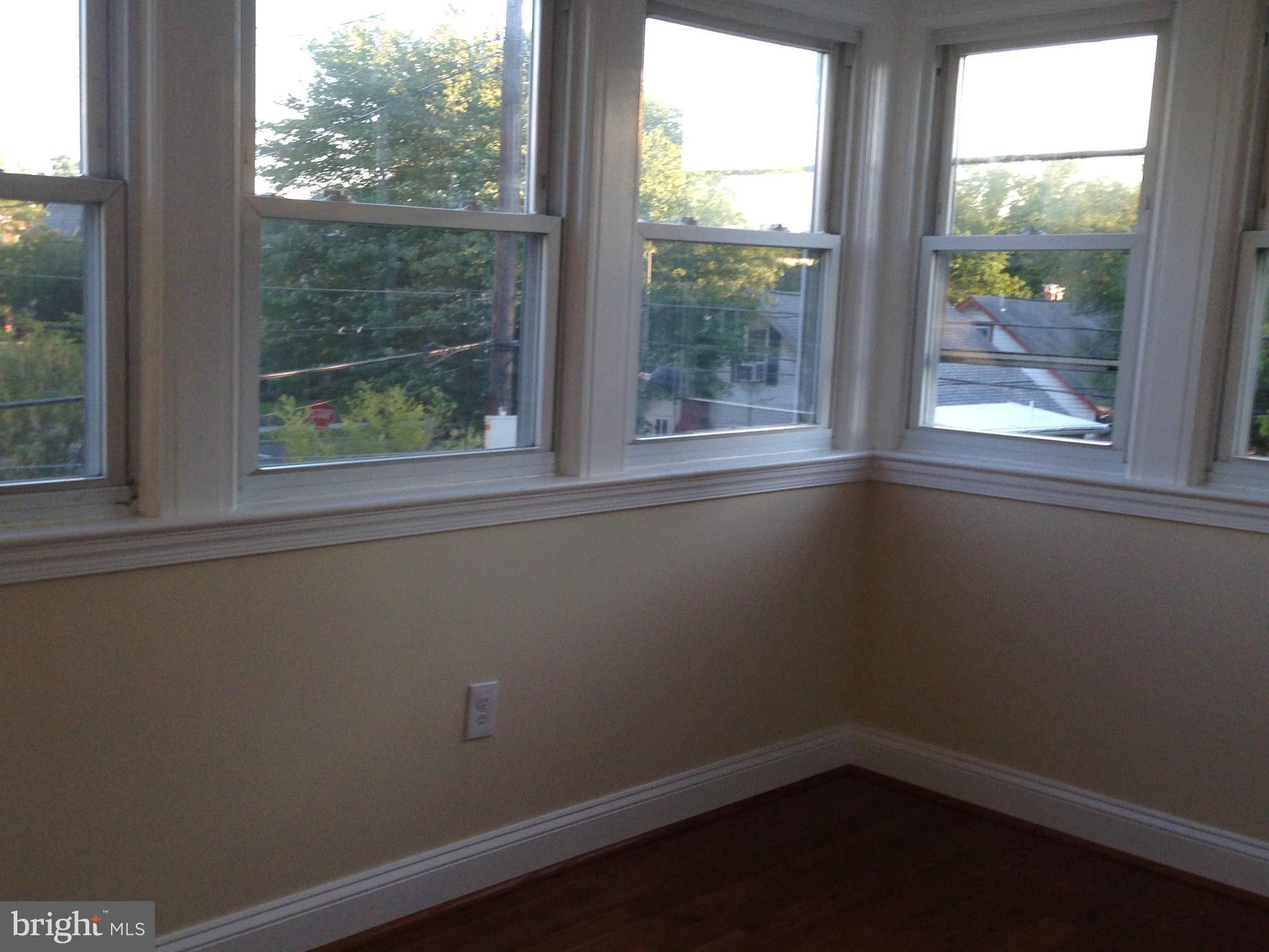 1401 Ridge Place Southeast Washington, DC 20020 - Photo 9 of 23 Bedroom (Master)