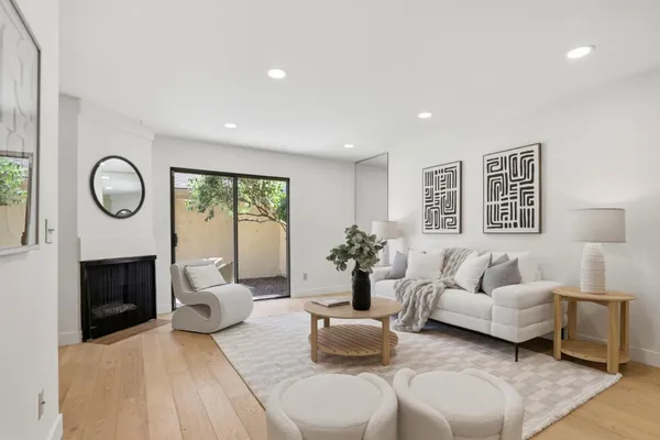 $1,348,000 | 11043 Firethorne Drive, Cupertino, CA 95014
