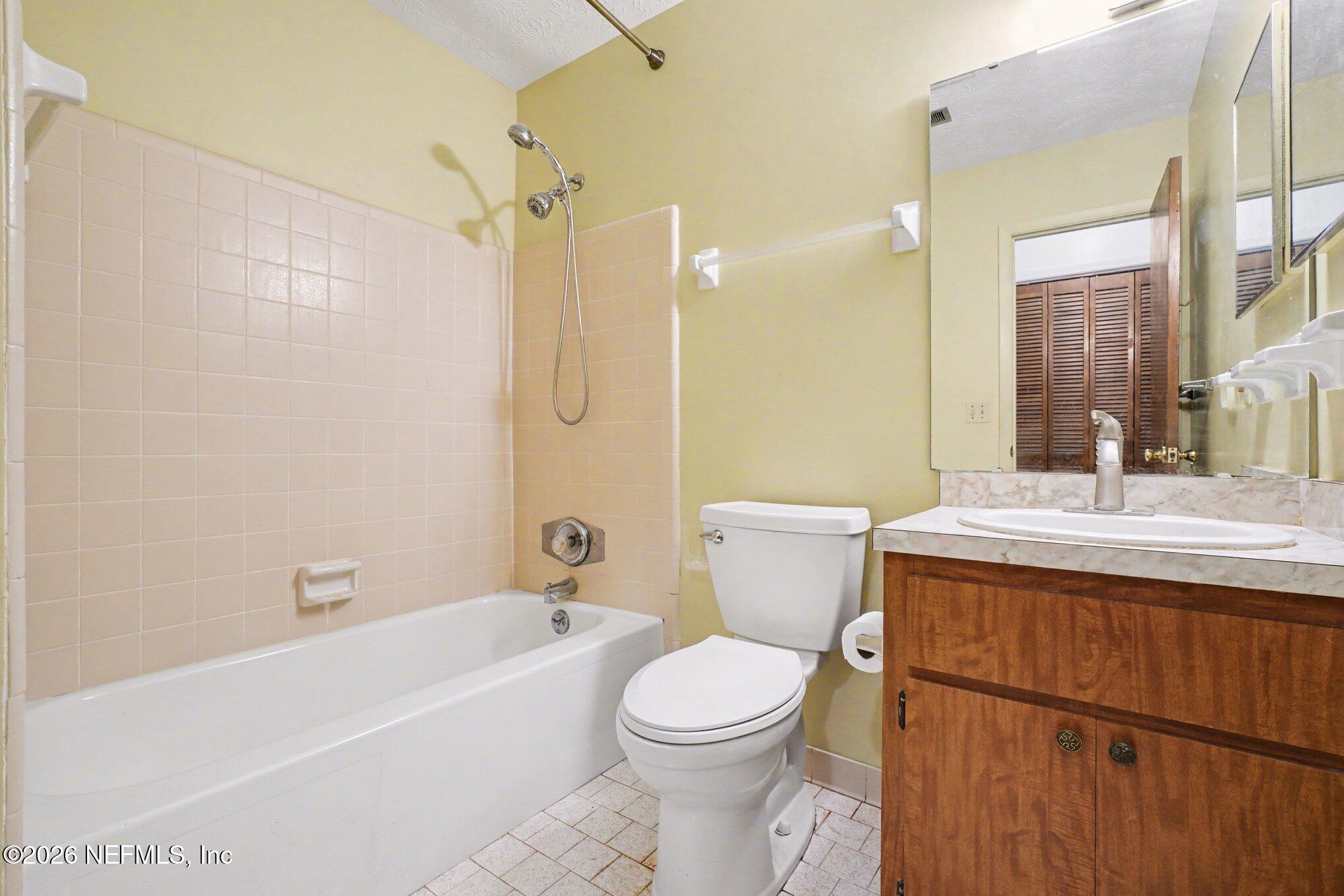 3991 Post Oak Road North Jacksonville, FL 32277 - Photo 22 of 24 027_file_4921