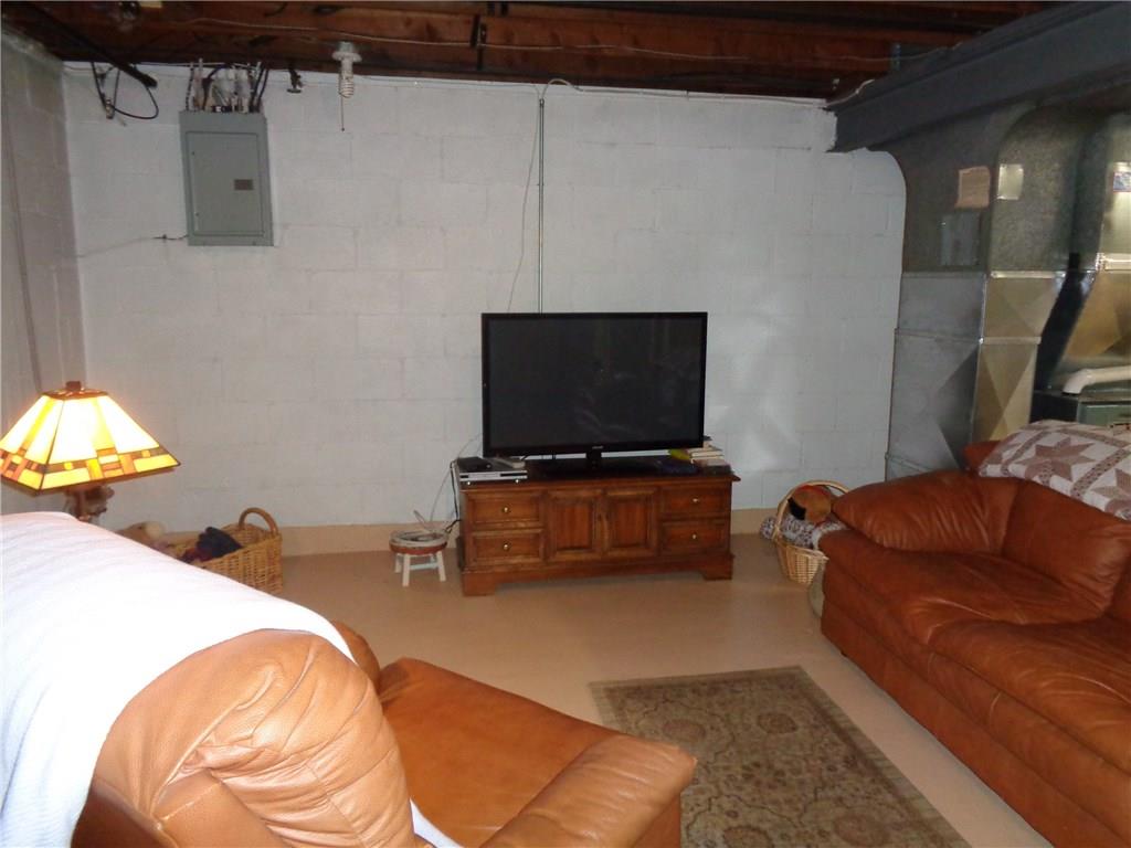 124 KIngs Road Braddock Hills, PA 15221 - Photo 19 of 25 Basement-