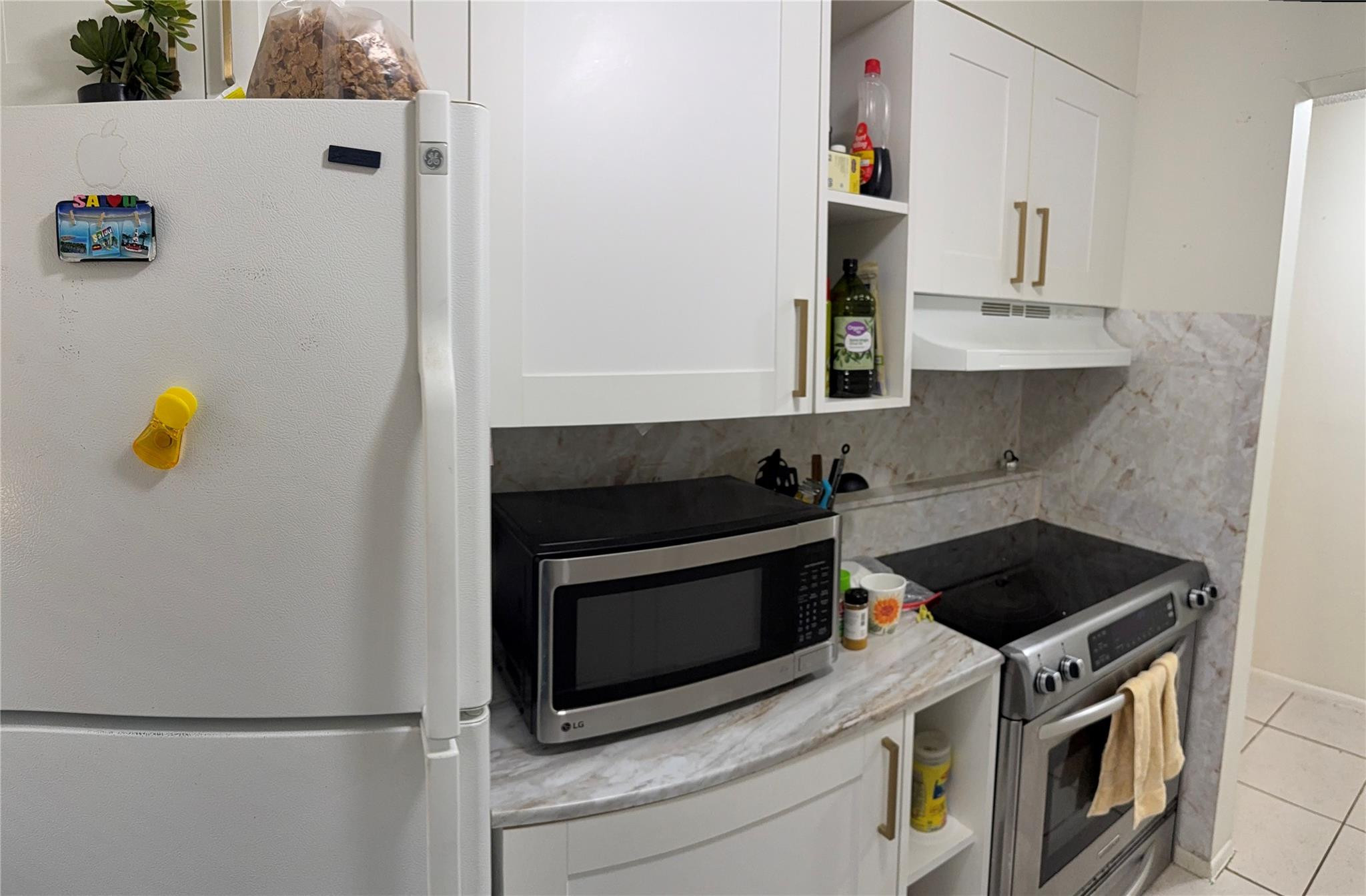 5540 Tenth Avenue Fort Myers, FL 33907 - Photo 3 of 5 Photo 3