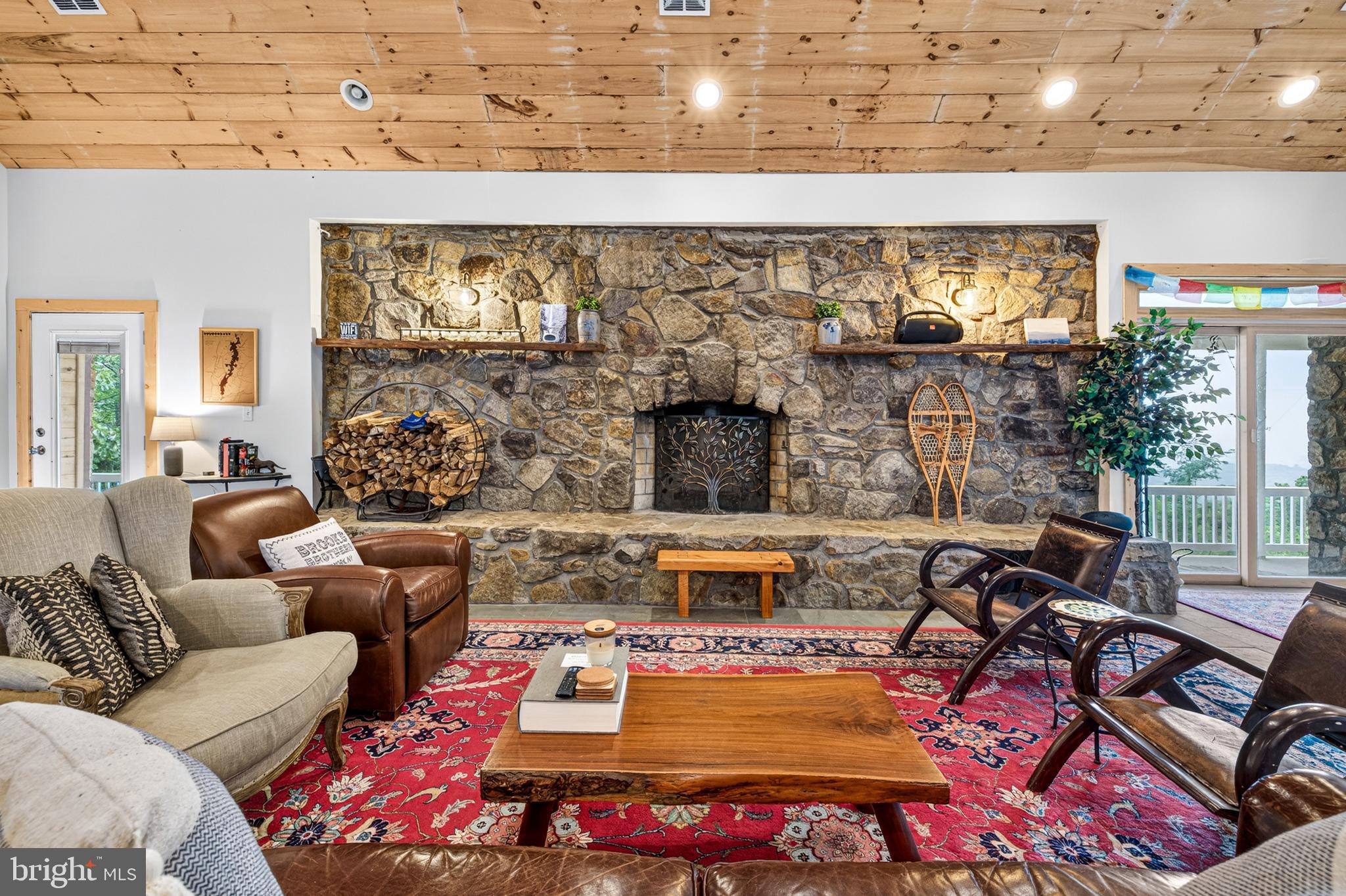 3827 Pine Grove Road Stanley, VA 22851 - Photo 12 of 103 Gallery Image 12