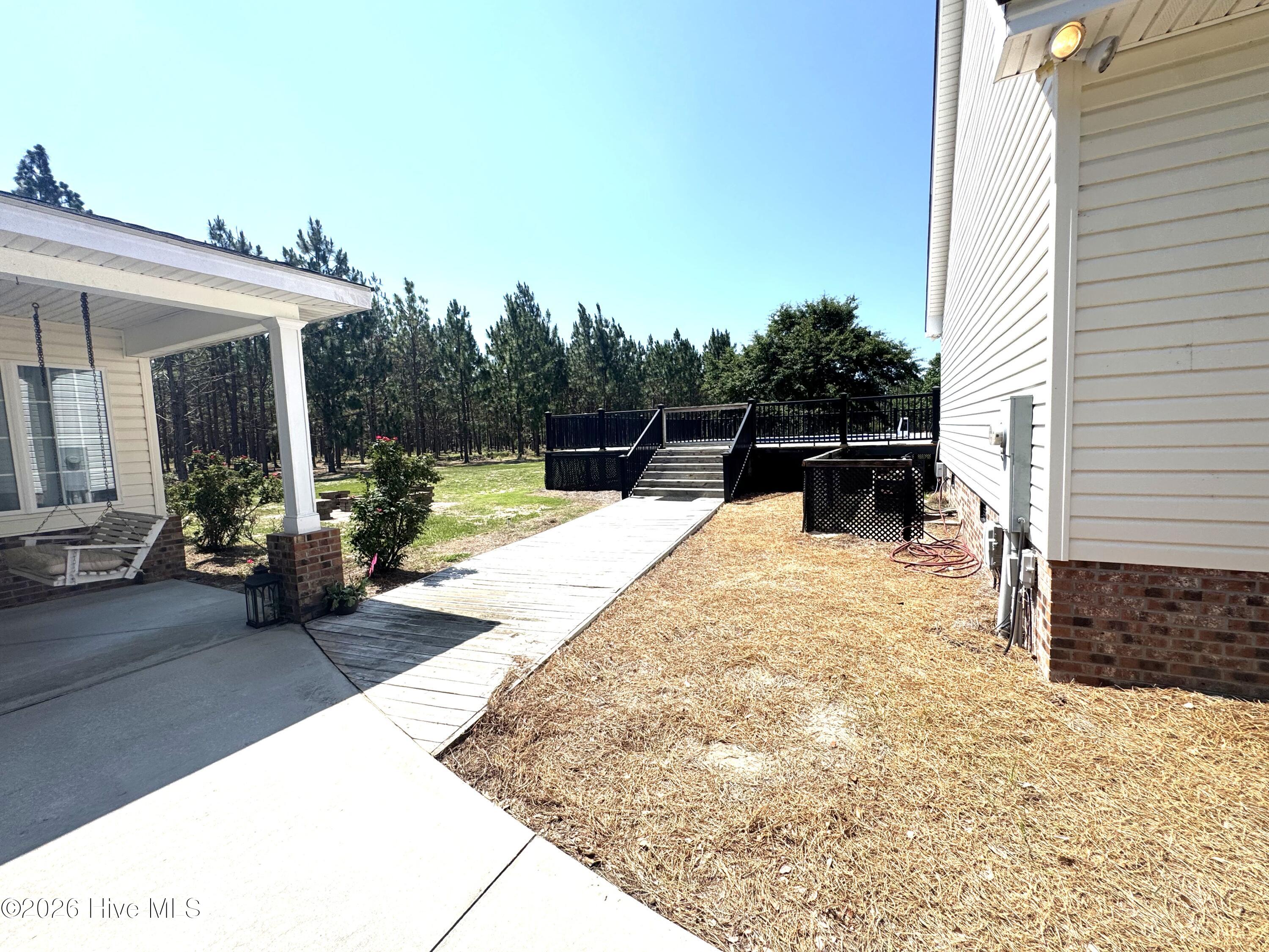 727 Mt Olive Road Bladenboro, NC 28320 - Photo 12 of 52