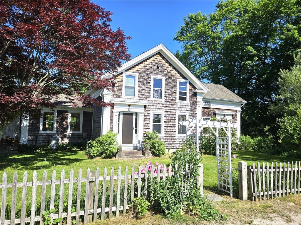 187 Dye Hill Road Hopkinton, RI 02832 - Photo 3 of 50