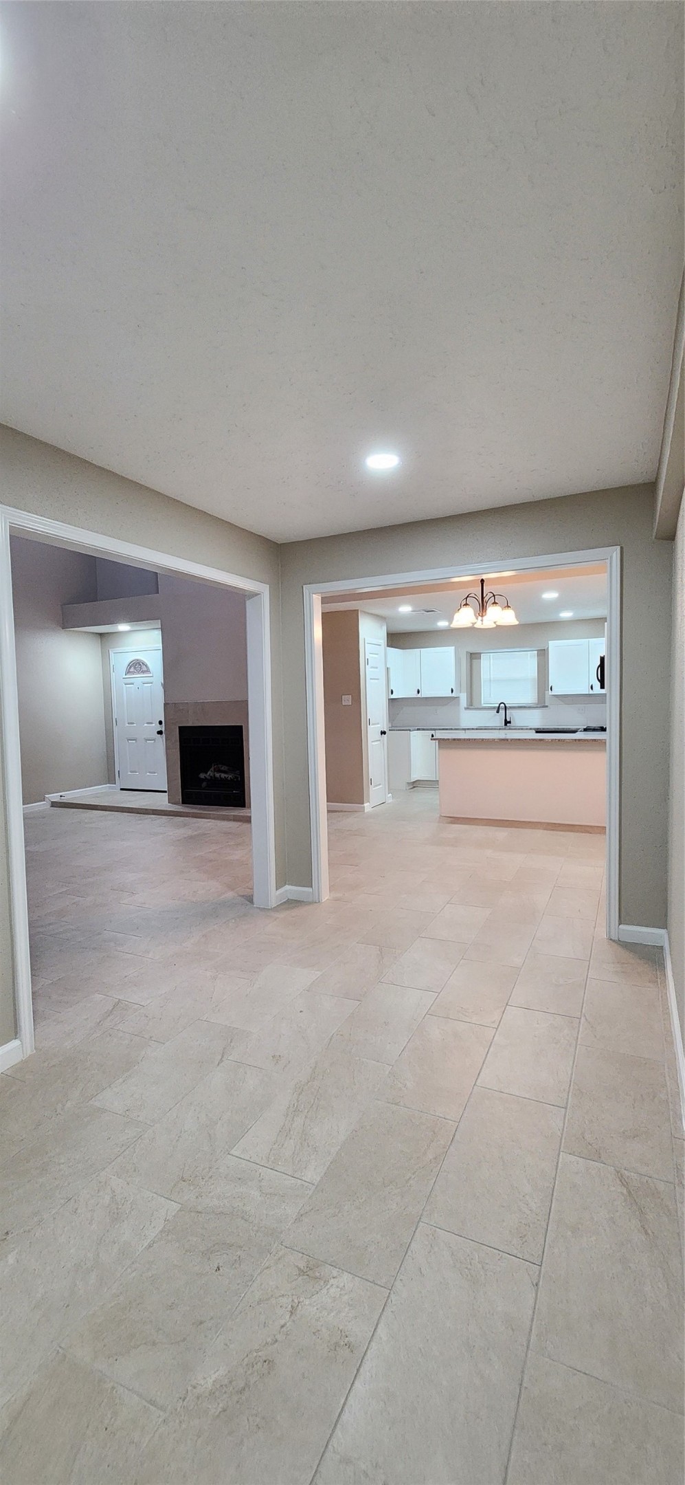 128 Lasso Street Angleton, TX 77515 - Photo 10 of 30