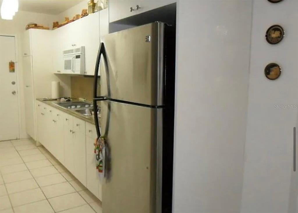 100 Lincoln Road, Unit 332 Miami Beach, FL 33139 - Photo 8 of 14