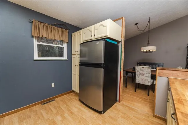 $375,000 | 905 Glenwood Court, Cranberry Township, PA 16066