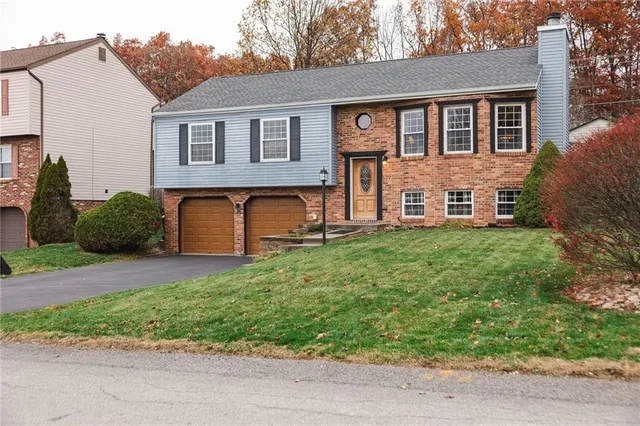 $375,000 | 905 Glenwood Court, Cranberry Township, PA 16066