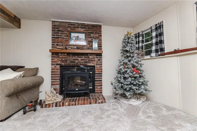 $375,000 | 905 Glenwood Court, Cranberry Township, PA 16066