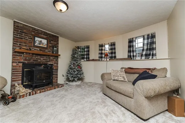 $375,000 | 905 Glenwood Court, Cranberry Township, PA 16066