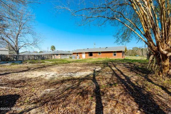 $80,000 | 211 Perry Drive, Abbeville, LA 70510