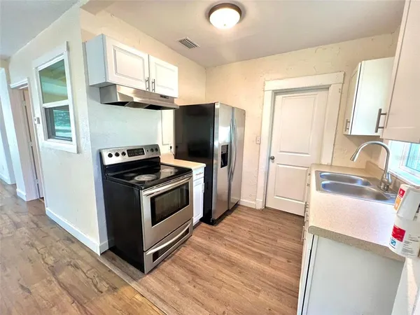 $1,595 | 1529 12th Street South, Unit A, St. Petersburg, FL 33705