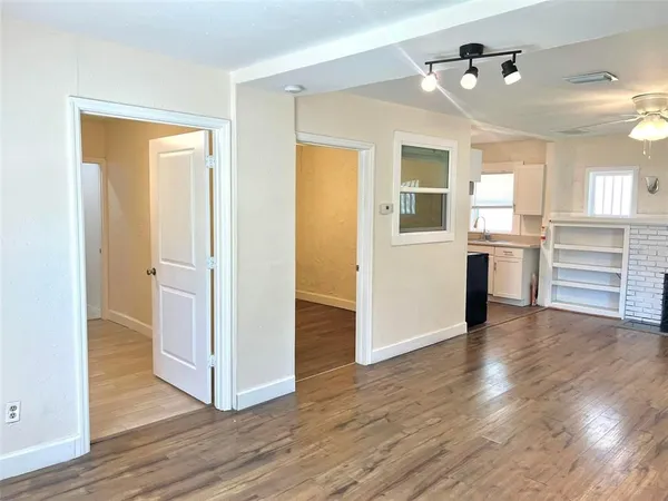 $1,595 | 1529 12th Street South, Unit A, St. Petersburg, FL 33705