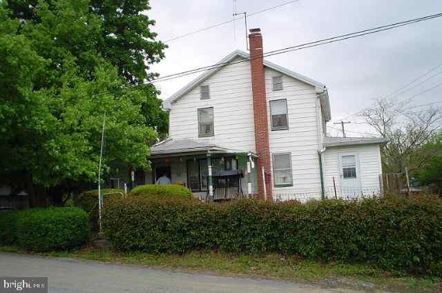 955 Laudermilch Road Palmyra, PA 17078 - Photo 2 of 6 Gallery Image 2