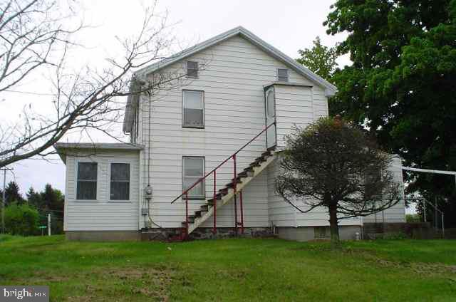 955 Laudermilch Road Palmyra, PA 17078 - Photo 4 of 6 Gallery Image 4