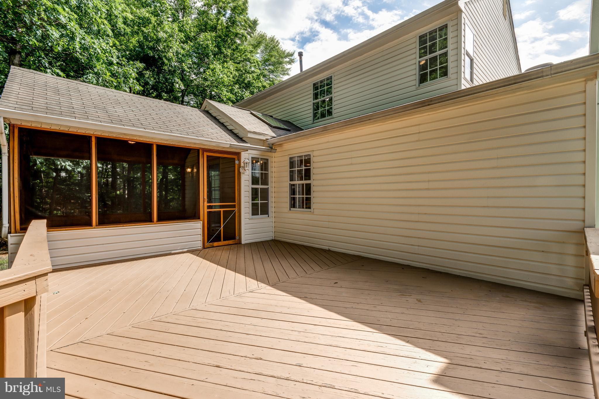 6414 Hanover Crossing Way Hanover, MD 21076 - Photo 28 of 30 Exterior (Rear)