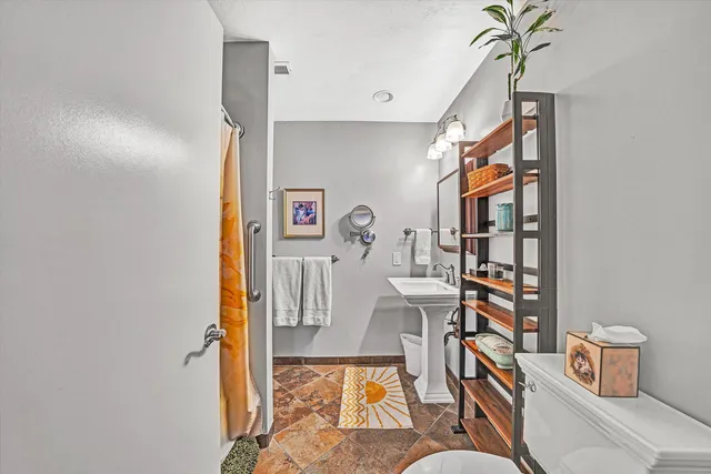 $319,950 | 443 Windward Drive Southwest, Unit 443, Roanoke, VA 24018