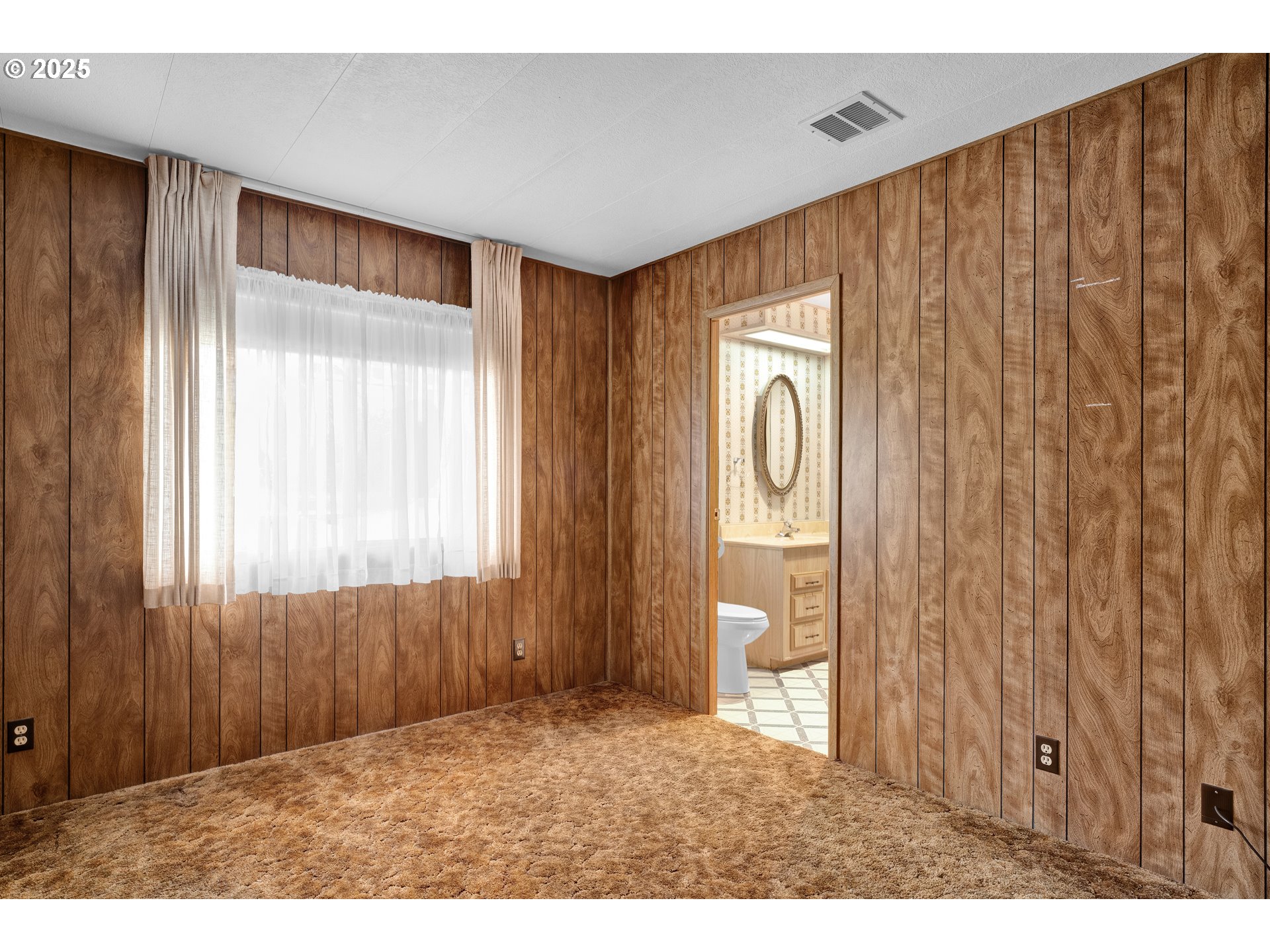 1601 Rhododendron Drive, Unit 610 Florence, OR 97439 - Photo 33 of 48 a view of an entryway with wooden floor