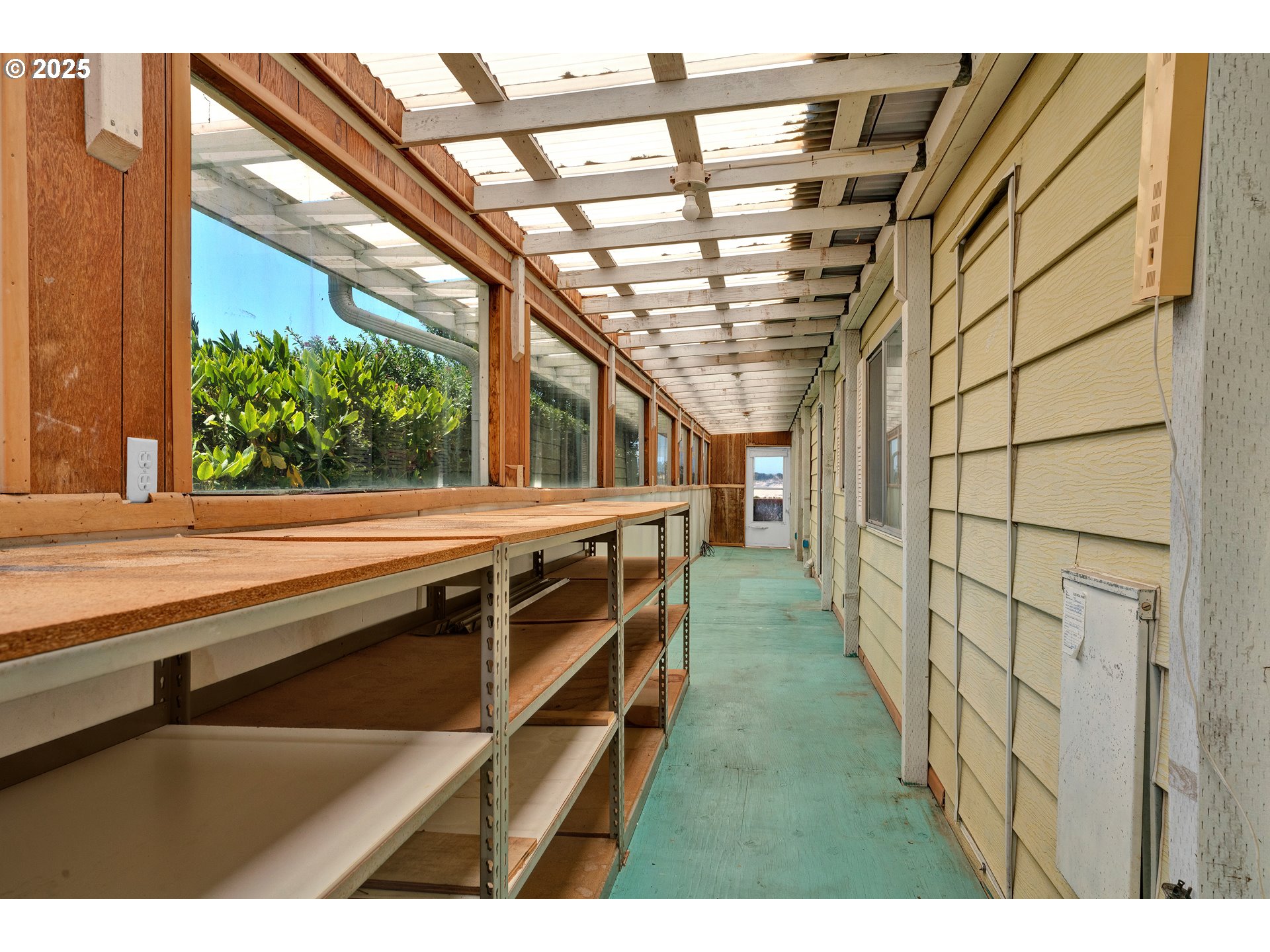 1601 Rhododendron Drive, Unit 610 Florence, OR 97439 - Photo 38 of 48 a view of entryway with a front door
