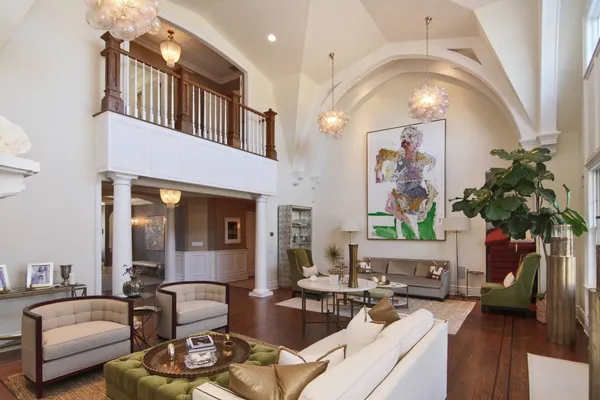 $450,000 | 704 Ocean Road, Bridgehampton, NY 11932